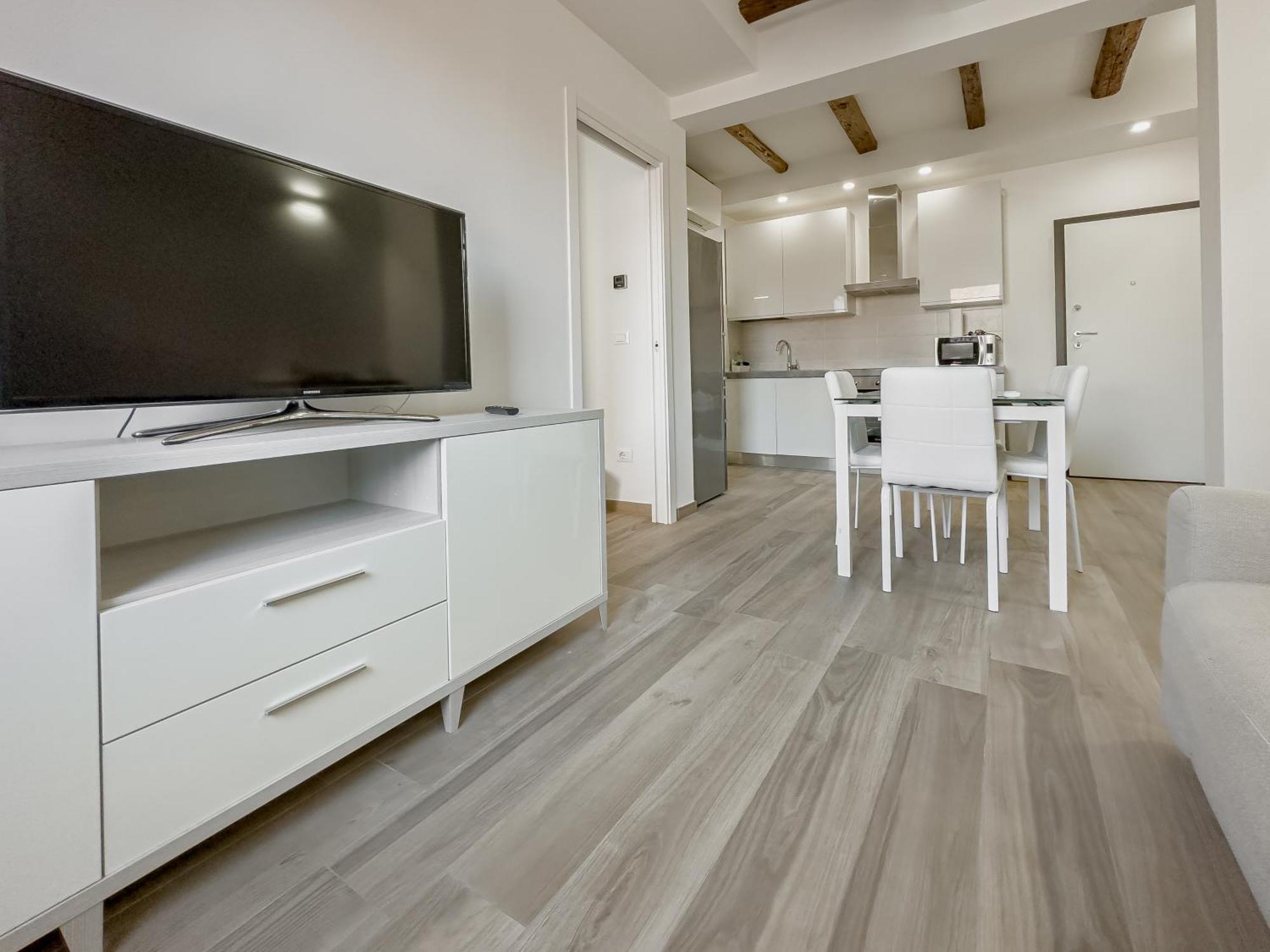 Realkasa Canonica Apartment Болоня Екстериор снимка